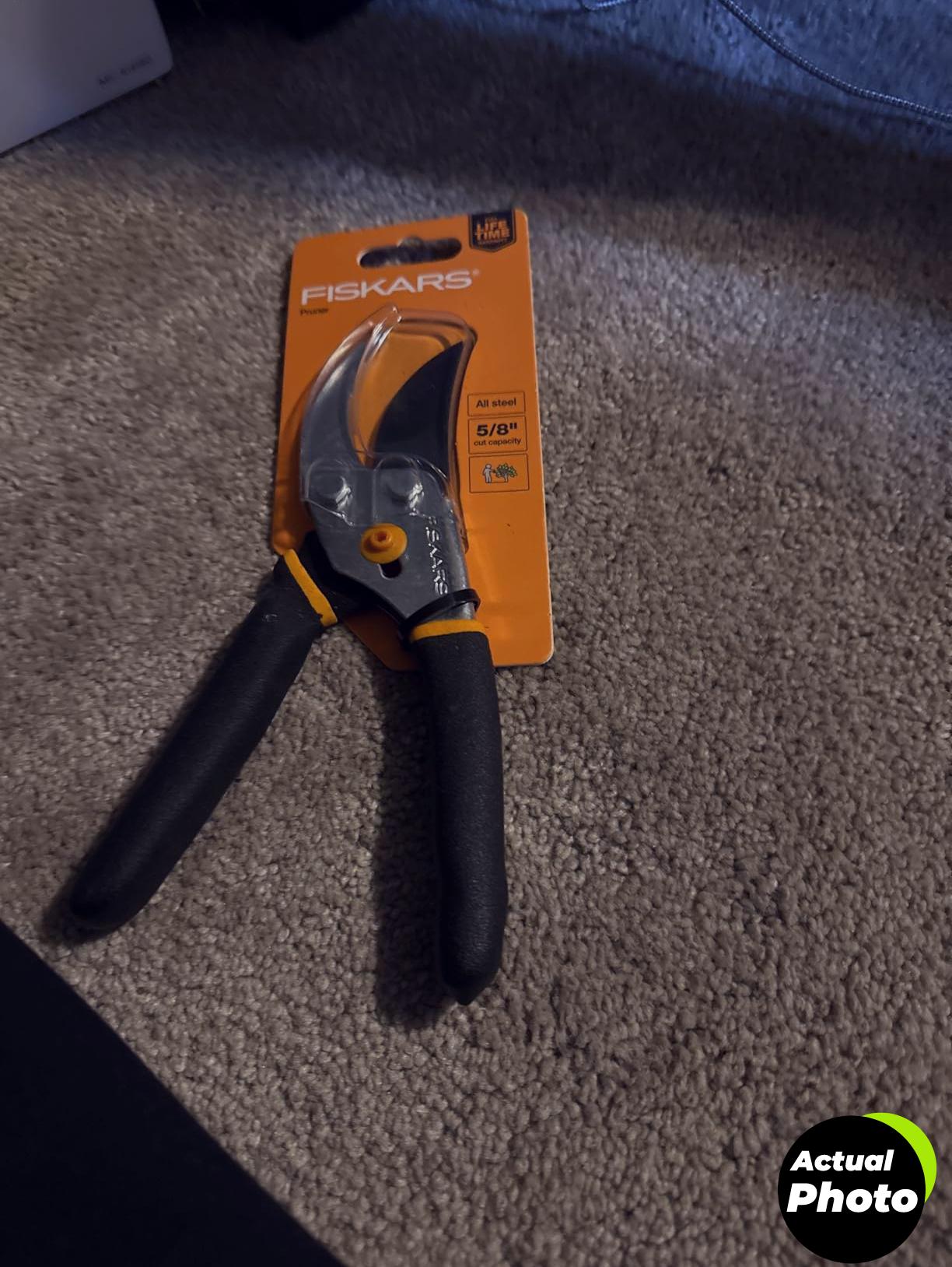 fiskars-bypass-pruning-shears-foto-1