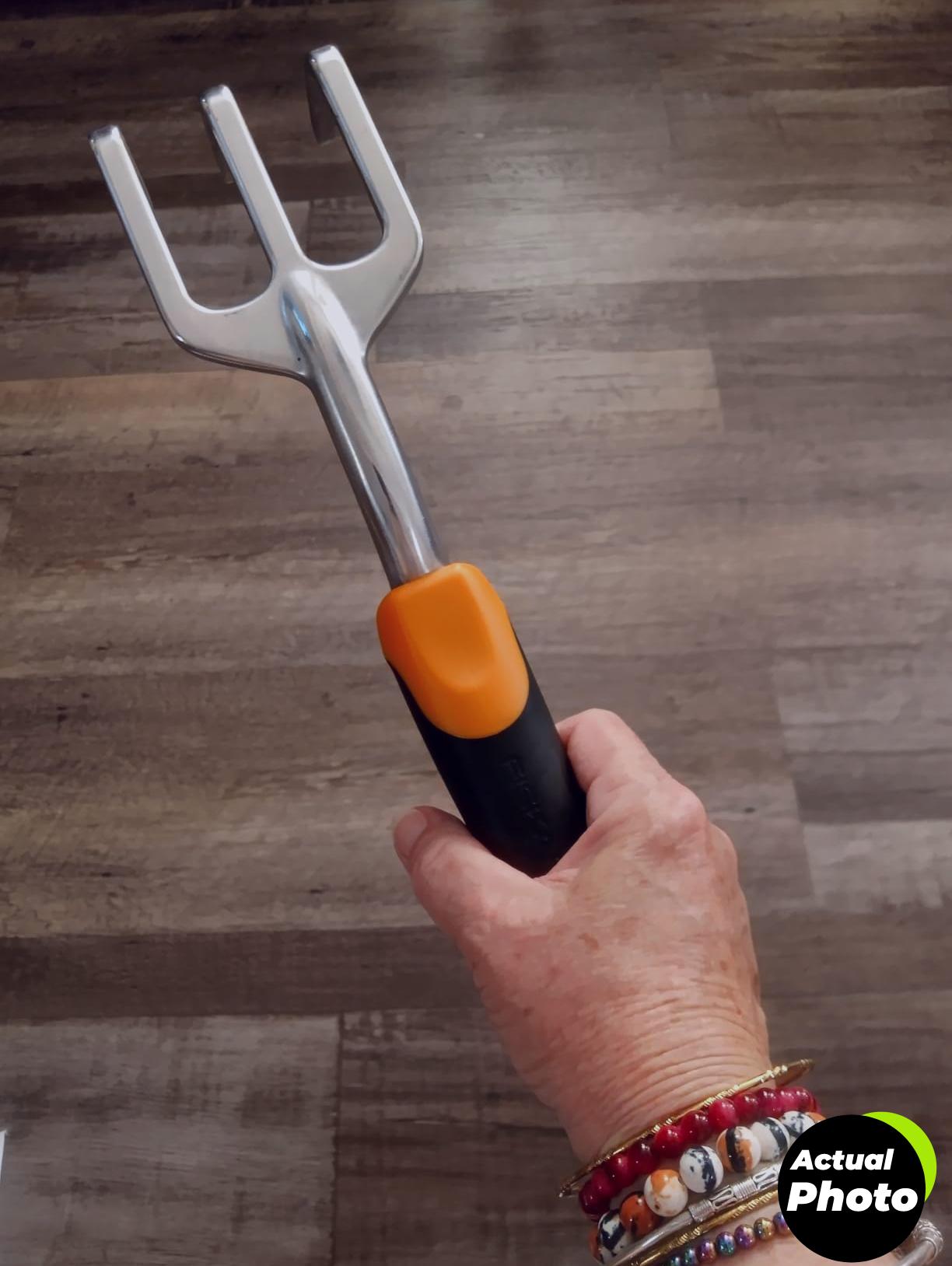 fiskars-heavy-duty-garden-trowel-foto-1