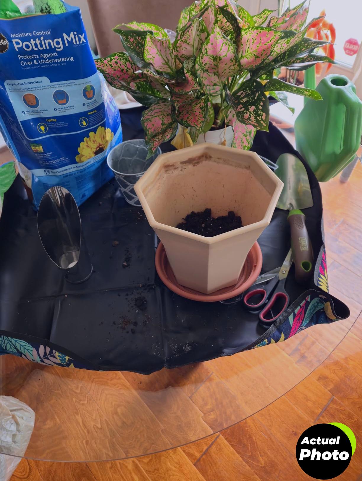 repotting-mat-indoor-plant-gardening-gift-26-8x26-8-foto-1