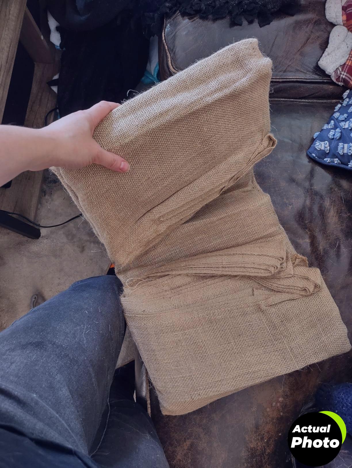 sunnyglade-burlap-plant-cover-40in-30ft-foto-1